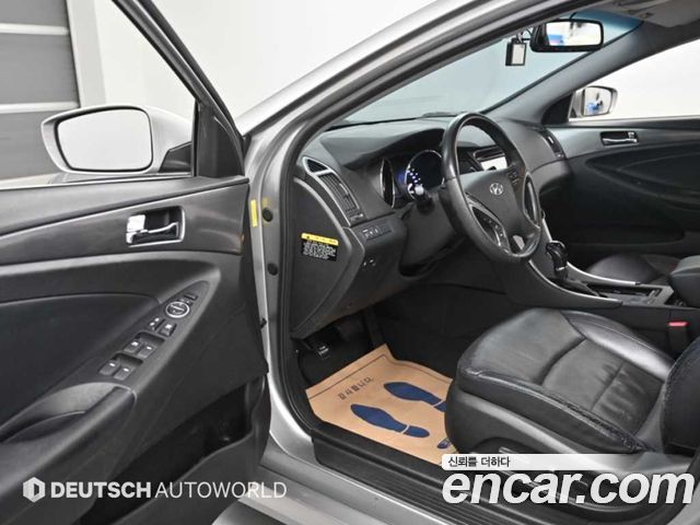 Hyundai Sonata 2012 — photo 7