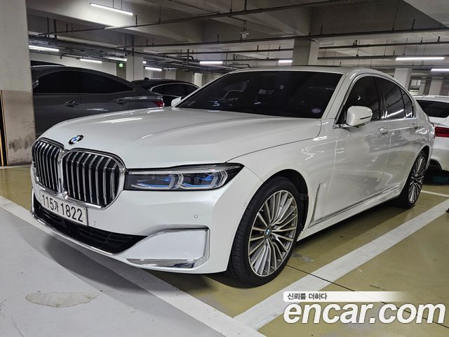 BMW 7-Series 2020 — photo 2