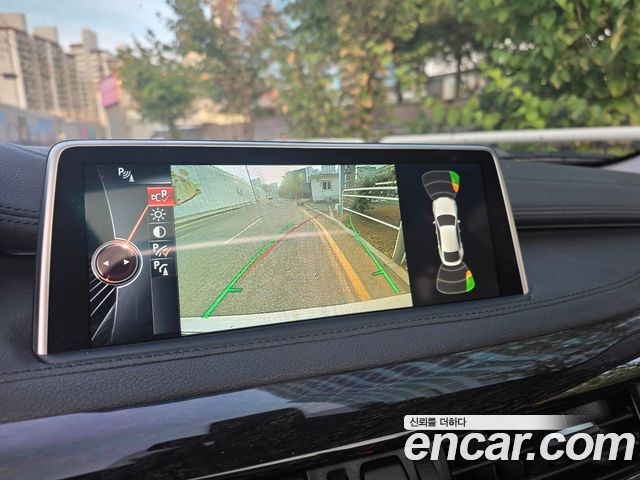 BMW X6 2016 — photo 11