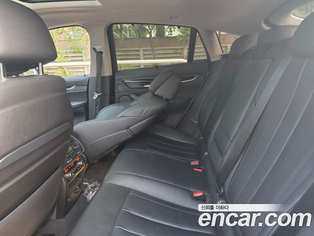 BMW X6 2016 — photo 17