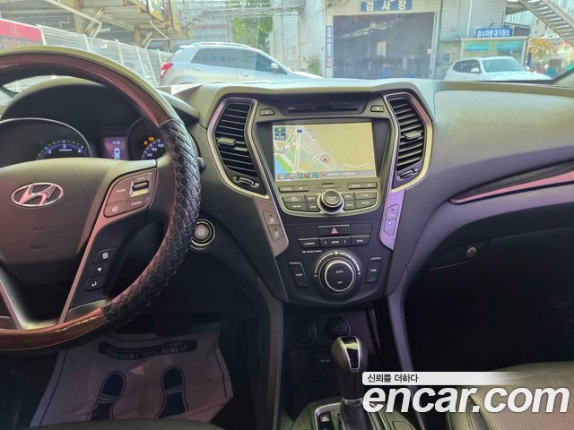 Hyundai Santafe 2013 — photo 18