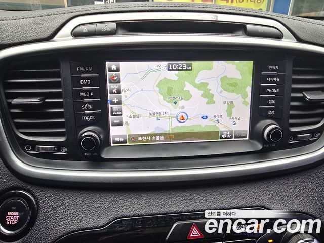 Kia Sorento 2017 — photo 11