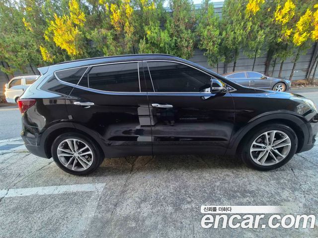 Hyundai Santafe 2016 — photo 8