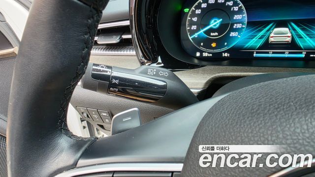 Kia K5 2023 — photo 27
