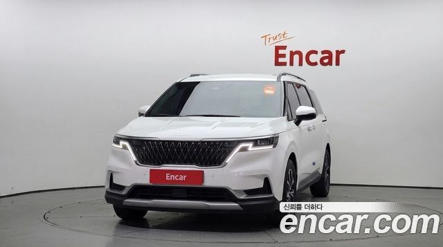 Kia Canival 2022 — photo 3