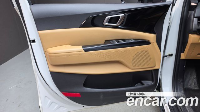 Kia Canival 2022 — photo 14