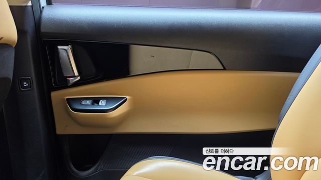 Kia Canival 2022 — photo 15