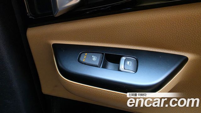 Kia Canival 2022 — photo 28