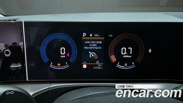 Hyundai Santafe 2024 — photo 11