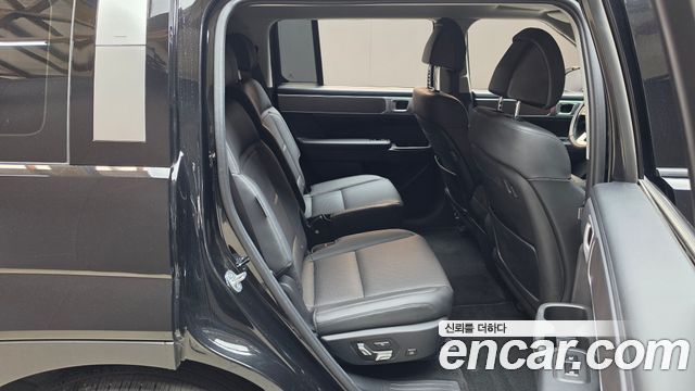Hyundai Santafe 2024 — photo 17