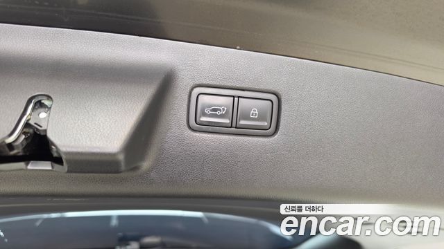 Hyundai Santafe 2024 — photo 31