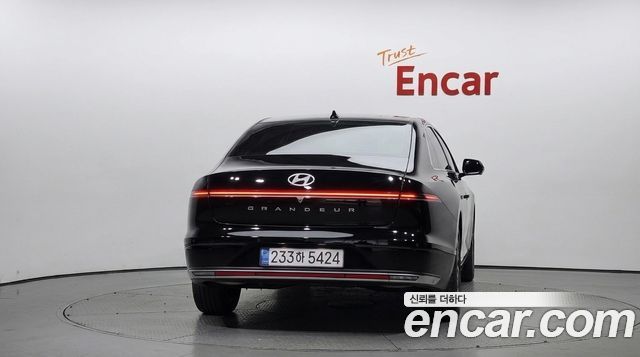 Hyundai Grandeur 2026 — photo 4
