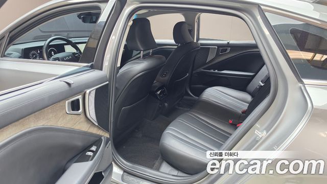 Kia K8 2023 — photo 18