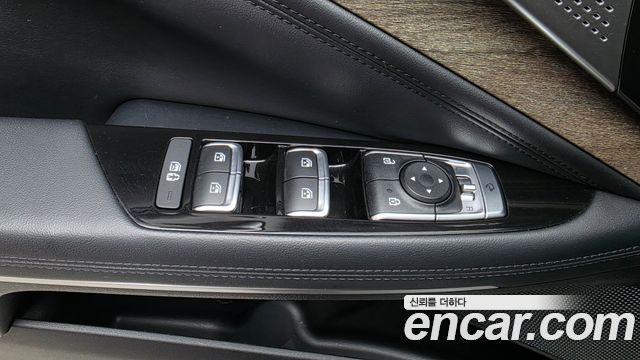Kia K8 2023 — photo 31