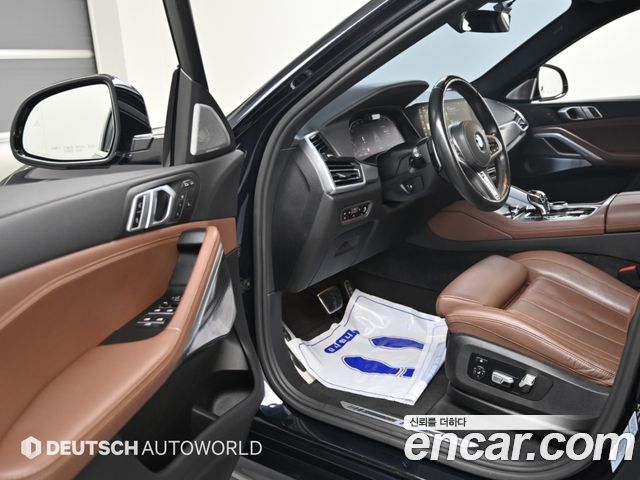BMW X6 2021 — photo 11
