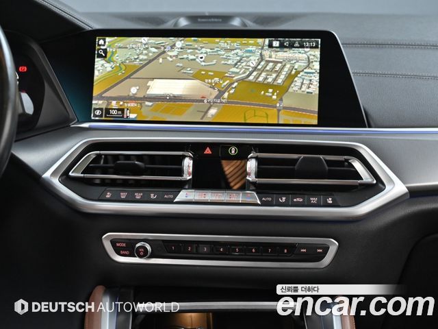 BMW X6 2021 — photo 14