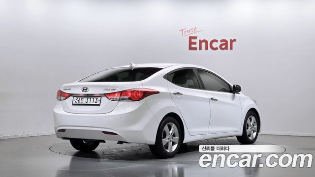 Hyundai AVANTE 2012 — photo 2