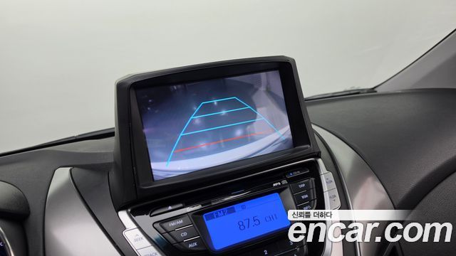 Hyundai AVANTE 2012 — photo 14