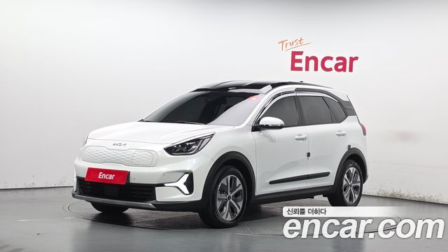 Kia Niro 2024 — photo 1
