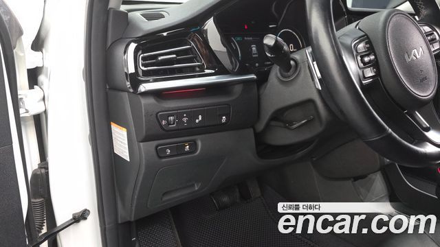 Kia Niro 2024 — photo 19