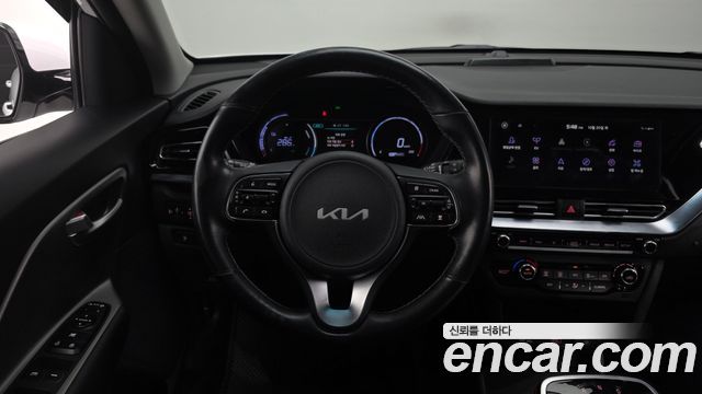 Kia Niro 2024 — photo 20