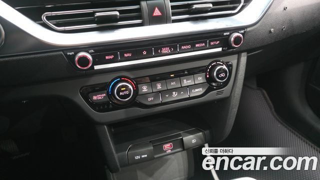 Kia Niro 2024 — photo 23