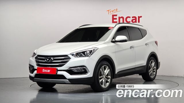Hyundai Santafe 2016 — photo 1