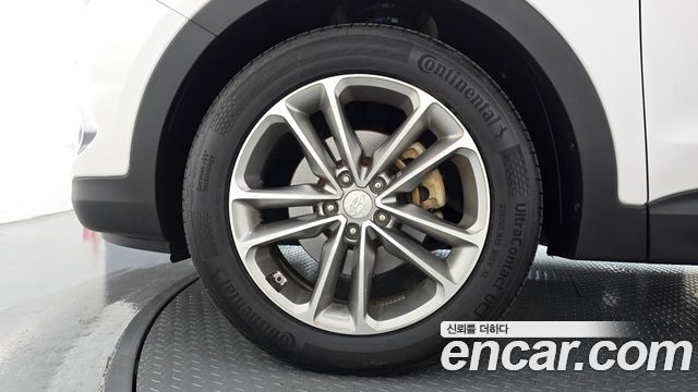Hyundai Santafe 2016 — photo 5