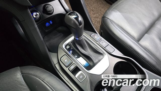 Hyundai Santafe 2016 — photo 9