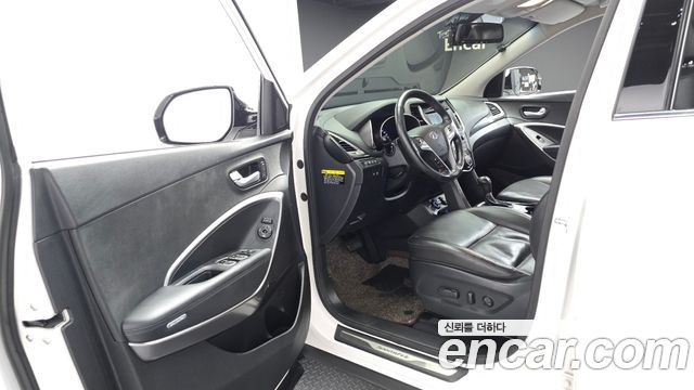 Hyundai Santafe 2016 — photo 10