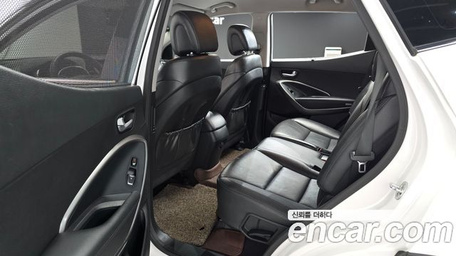 Hyundai Santafe 2016 — photo 11