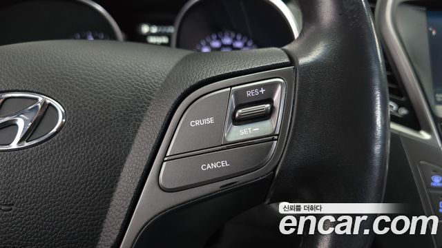 Hyundai Santafe 2016 — photo 15