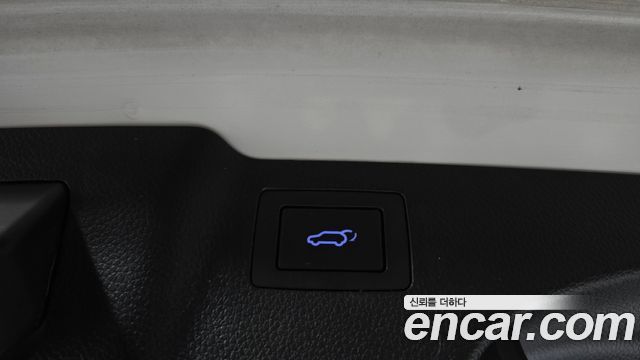 Hyundai Santafe 2016 — photo 16