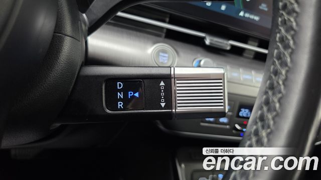 Hyundai Kona 2023 — photo 12