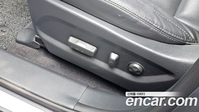 Hyundai Santafe 2013 — photo 31