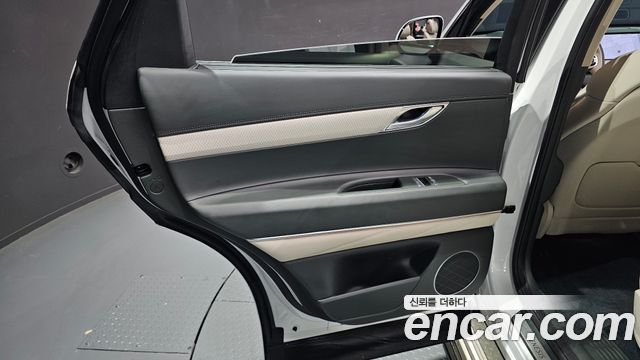 Genesis GV80 2024 — photo 15