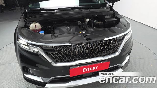 Kia Canival 2021 — photo 6
