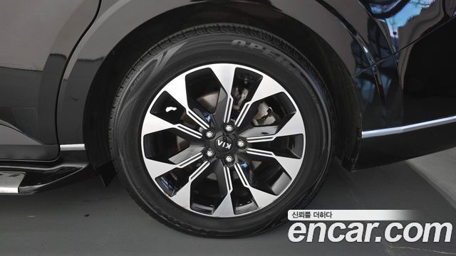 Kia Canival 2021 — photo 7