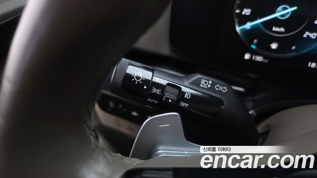 Kia Canival 2021 — photo 29