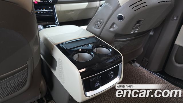 Kia Canival 2021 — photo 30
