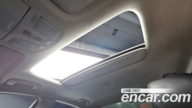 Hyundai AVANTE 2017 — photo 22