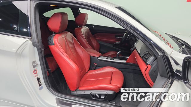BMW 4-Series 2017 — photo 11