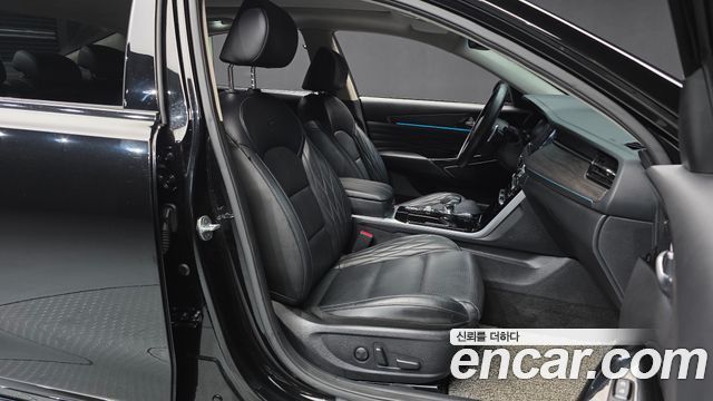 Kia K7 2021 — photo 17
