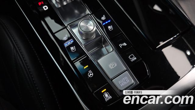 Kia K7 2021 — photo 34