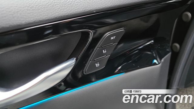 Kia K7 2021 — photo 36
