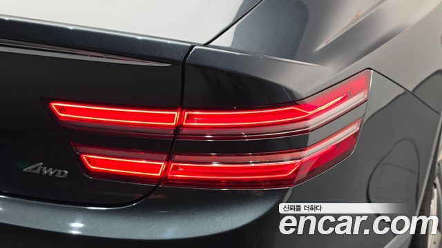Genesis G80 2025 — photo 9