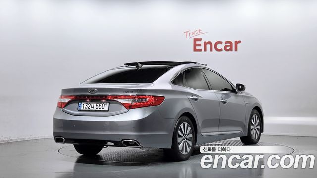 Hyundai Grandeur 2015 — photo 2