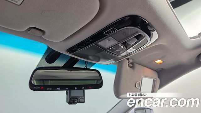Hyundai Grandeur 2015 — photo 16