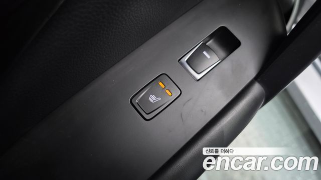 Hyundai Grandeur 2015 — photo 18