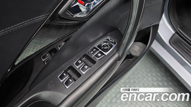 Hyundai Grandeur 2015 — photo 19